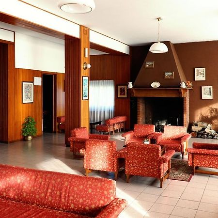 Family Hotel Como リヴィゾンドリ エクステリア 写真